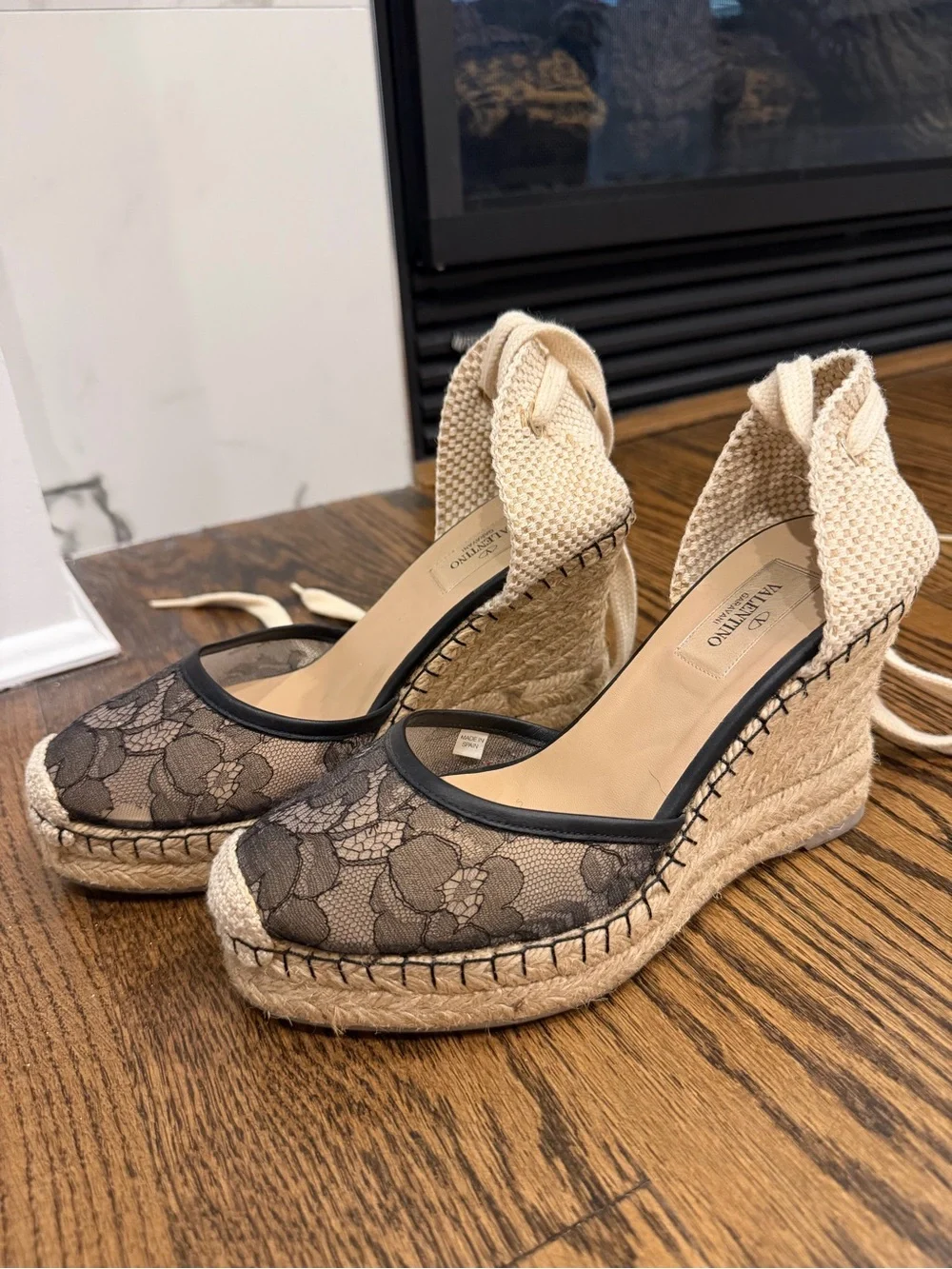 Valentino ties cream floral